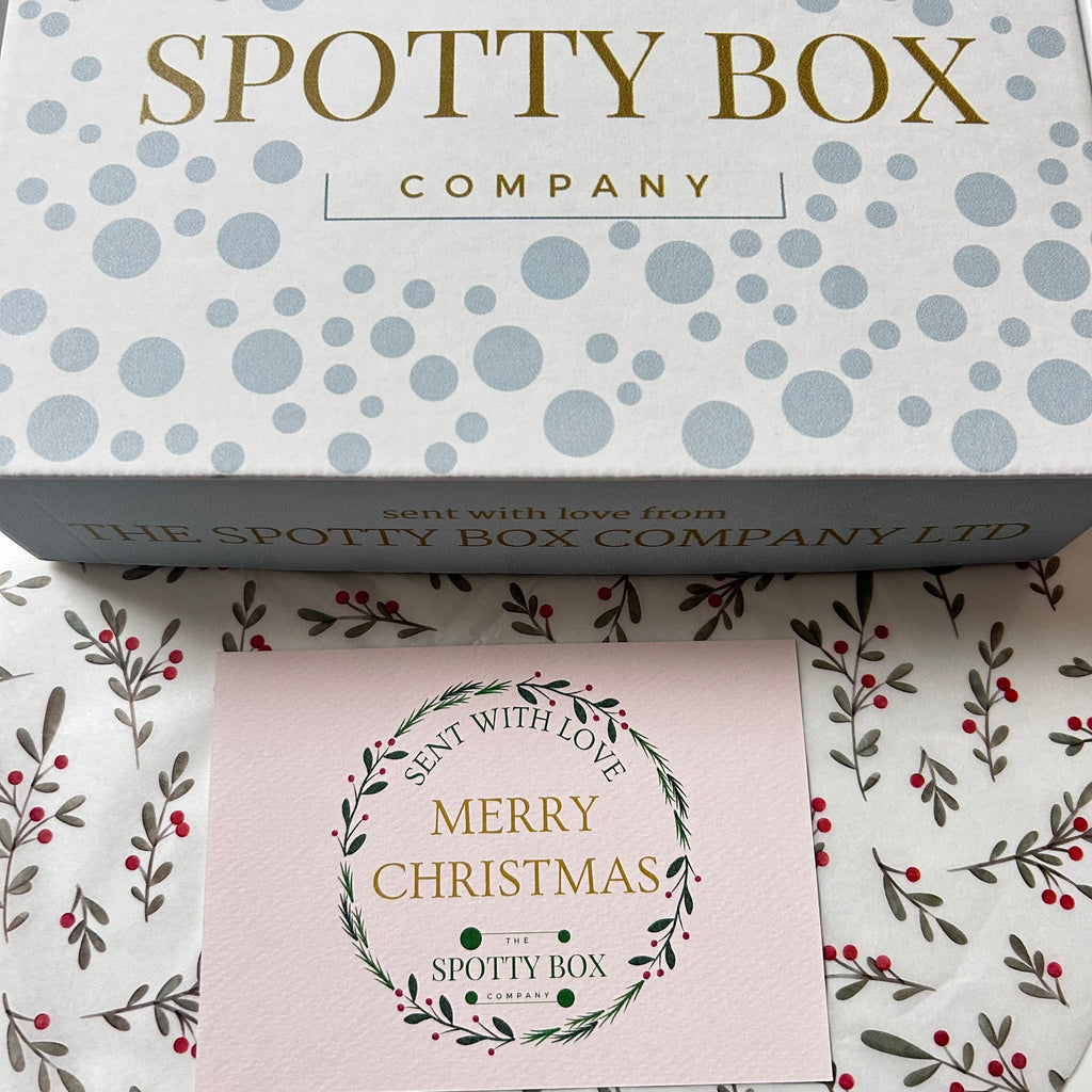 Christmas Pamper Hamper: Herbal tea, Biscuits & Skin care