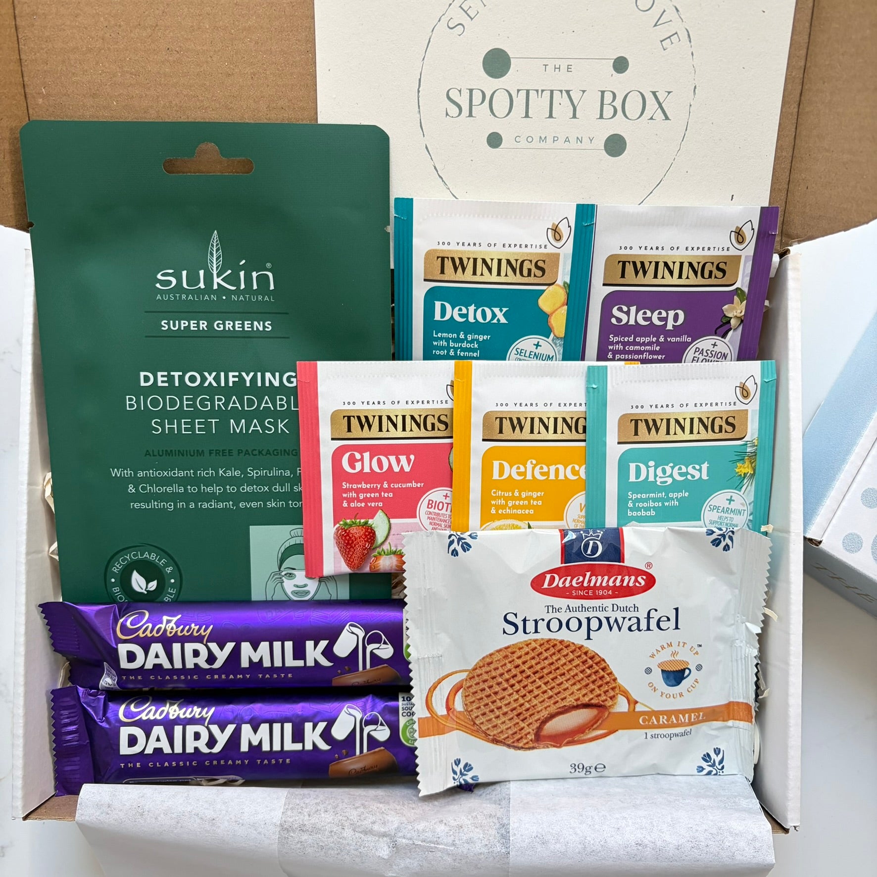 Twinings Fruit Tea & Pamper Hamper